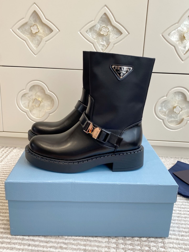 Pra*a boots